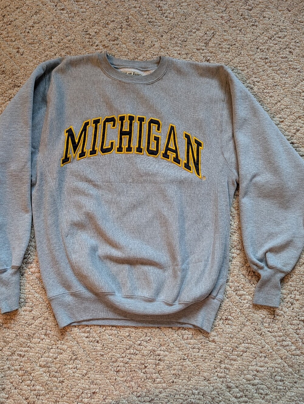 Vintage 90s Y2K 2000s Michigan U Of M Colligate Sweatshirt Embroidered Vtg USA